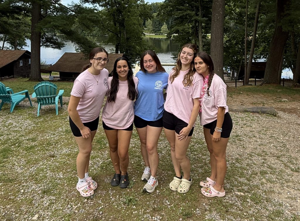 Primer Día en un Campamento de Verano en USA